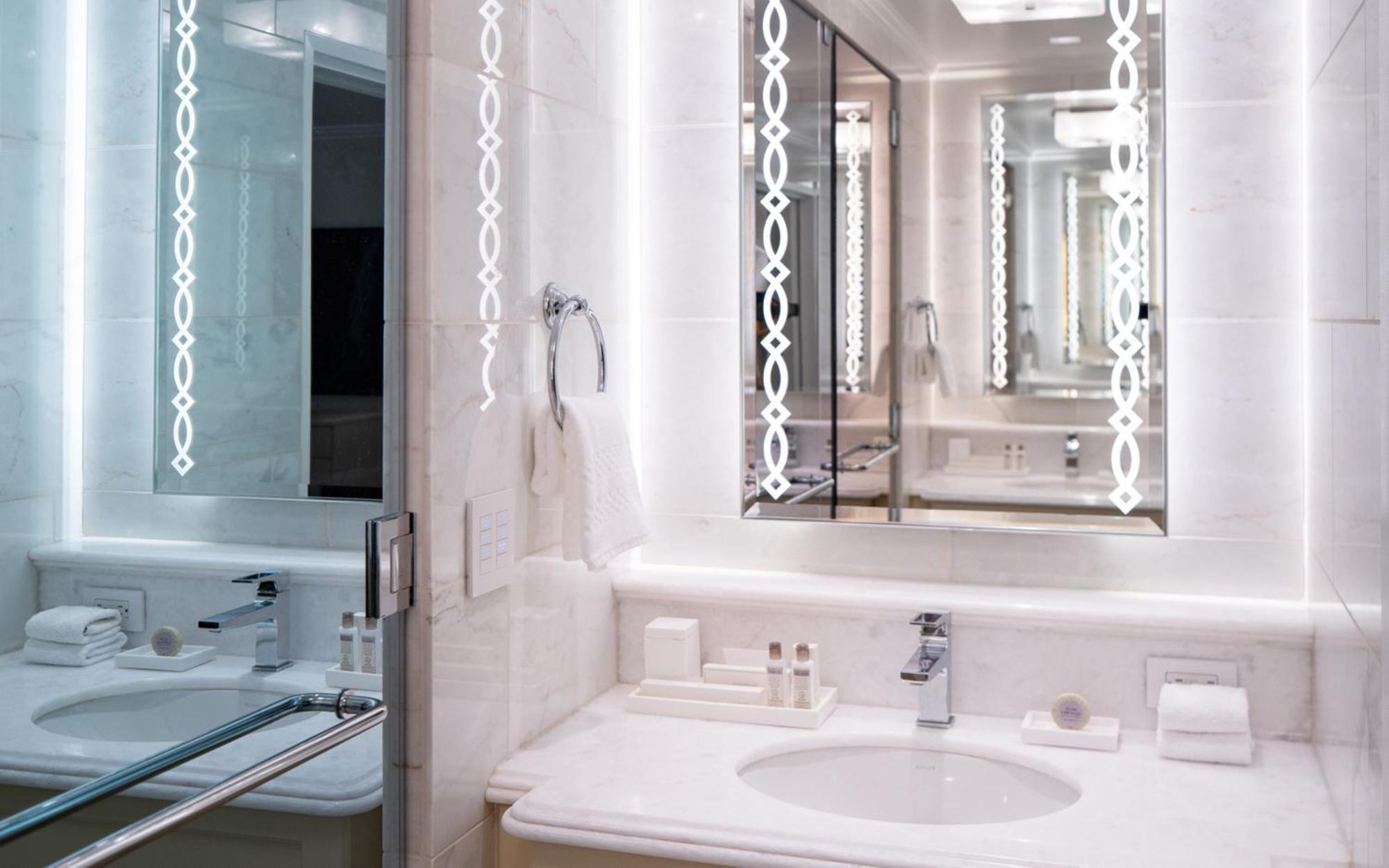 เซิร์ฟ แอนด์ แซนด์ รีสอร์ต Hotel ลากูนาบีช ภายนอก รูปภาพ